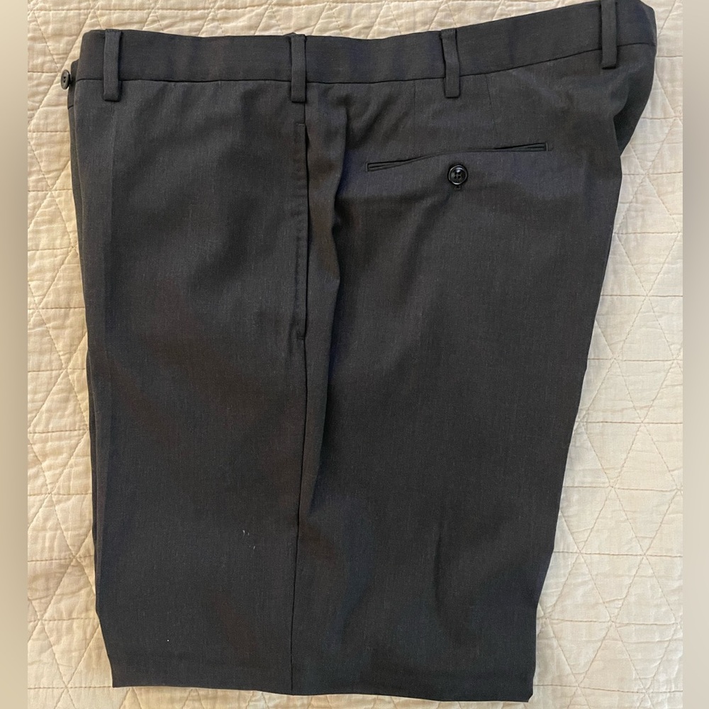INCOTEX High Comfort Super 100's Wool Flat Front Trouser in Charcoal Size‎ 40